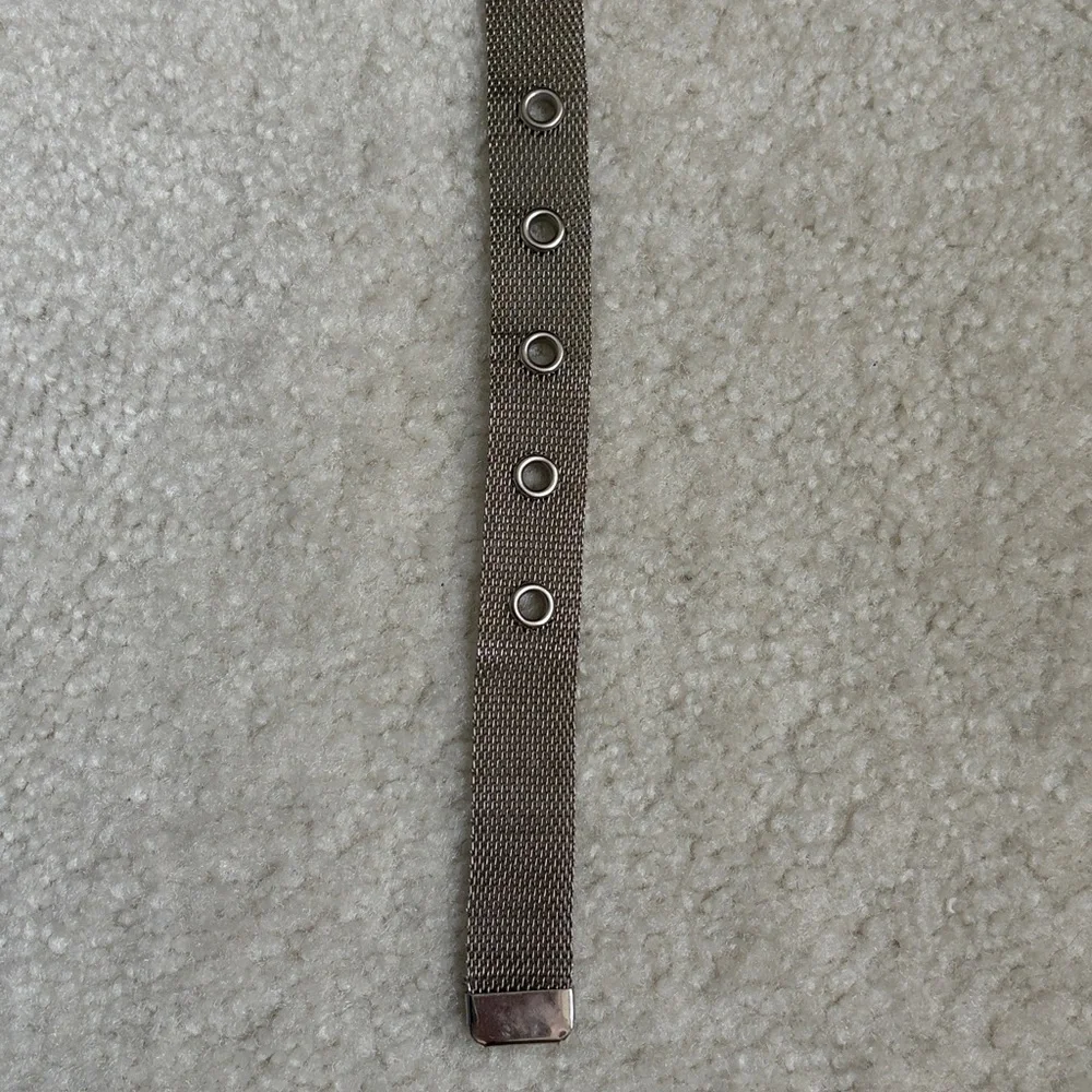 Women's Silver Mesh Belt - Classic Metal Buckle